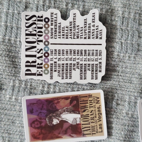Taylor Swift 18 Piece Sticker Set- FREE with $40+ Bundle - Picture 4 of 10
